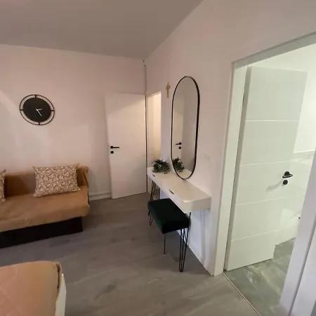 Apartements Sarah Novigrad Istria Exterior foto
